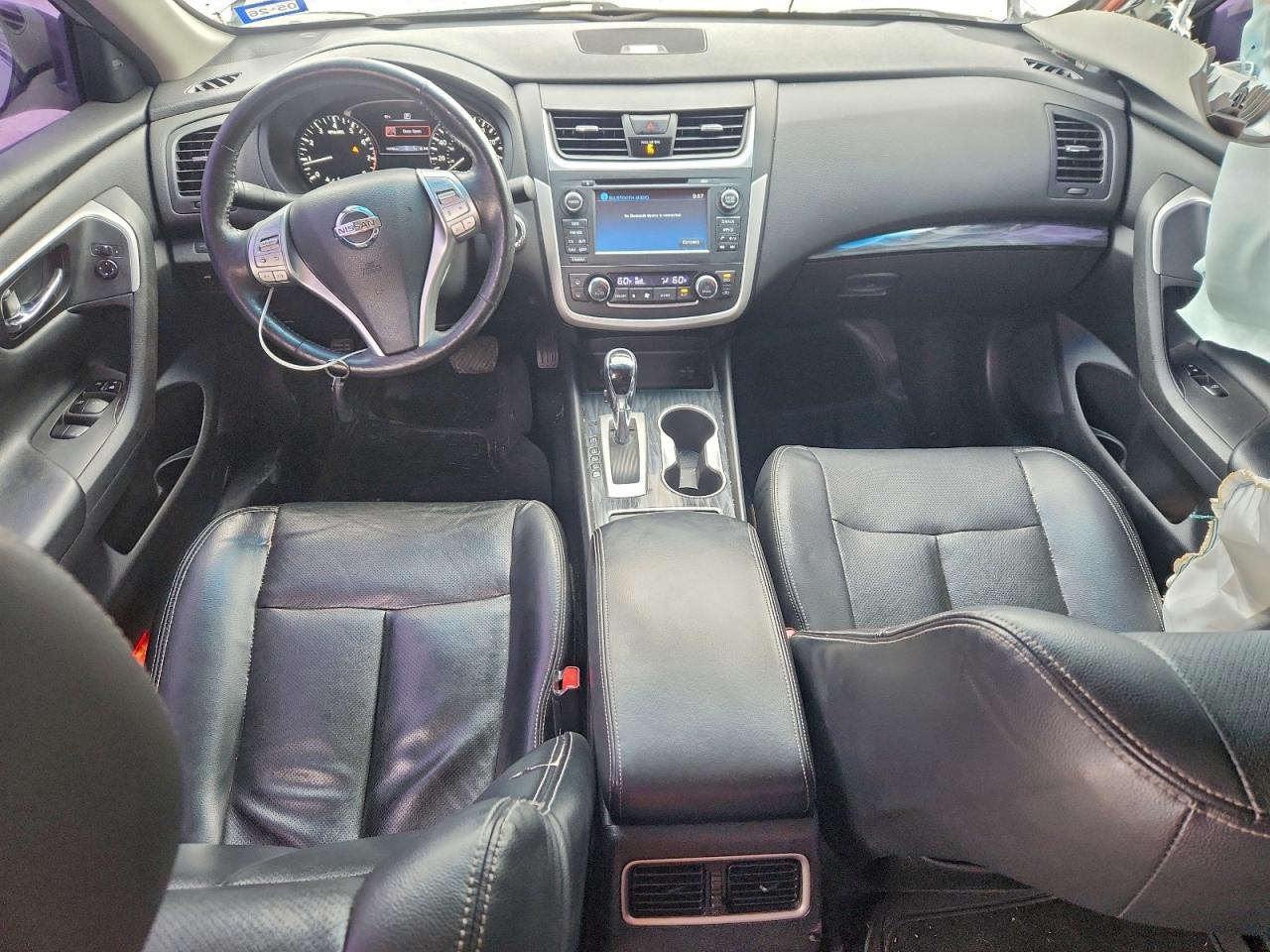 Nissan Altima 2.5 Image 4