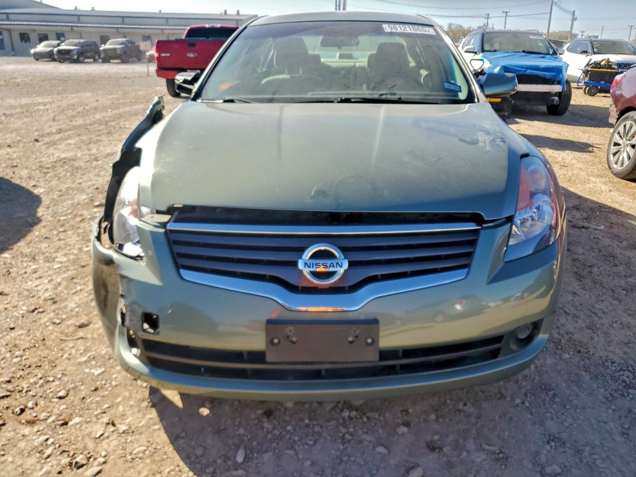 Nissan Altima 2.5 Image 10