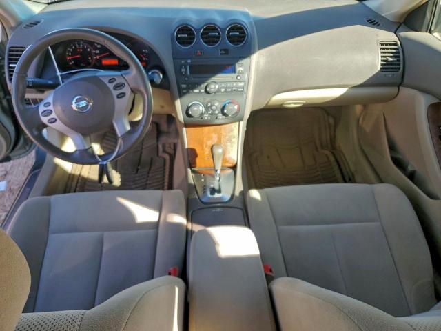 Nissan Altima 2.5 Image 12