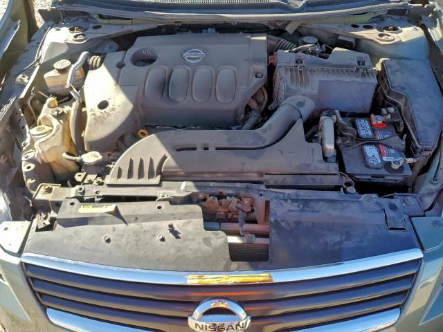 Nissan Altima 2.5 Image 2