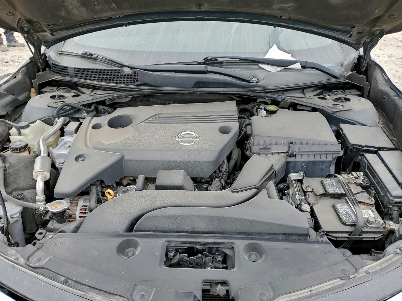 Nissan Altima 2.5 Image 6