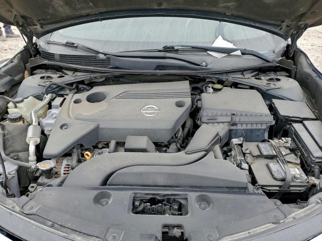 Nissan Altima 2.5 Image 6