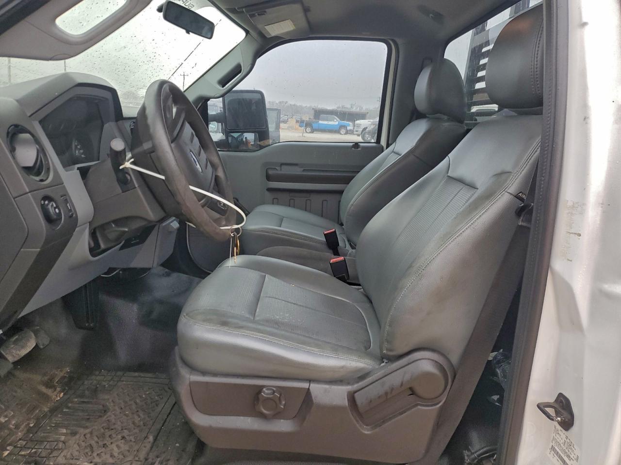 Ford F-250 Super Duty Image 4