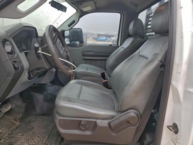 Ford F-250 Super Duty Image 4