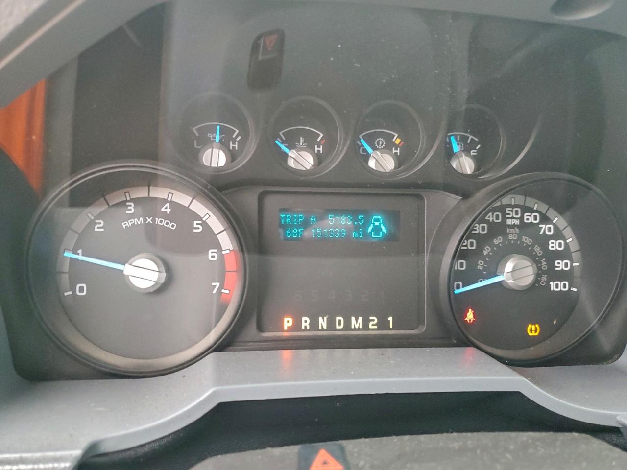 Ford F-250 Super Duty Image 8